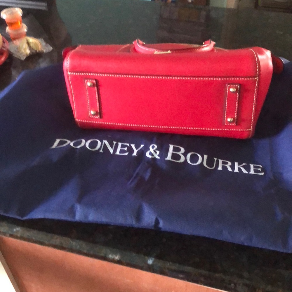 Purse - Picture 2 of 3